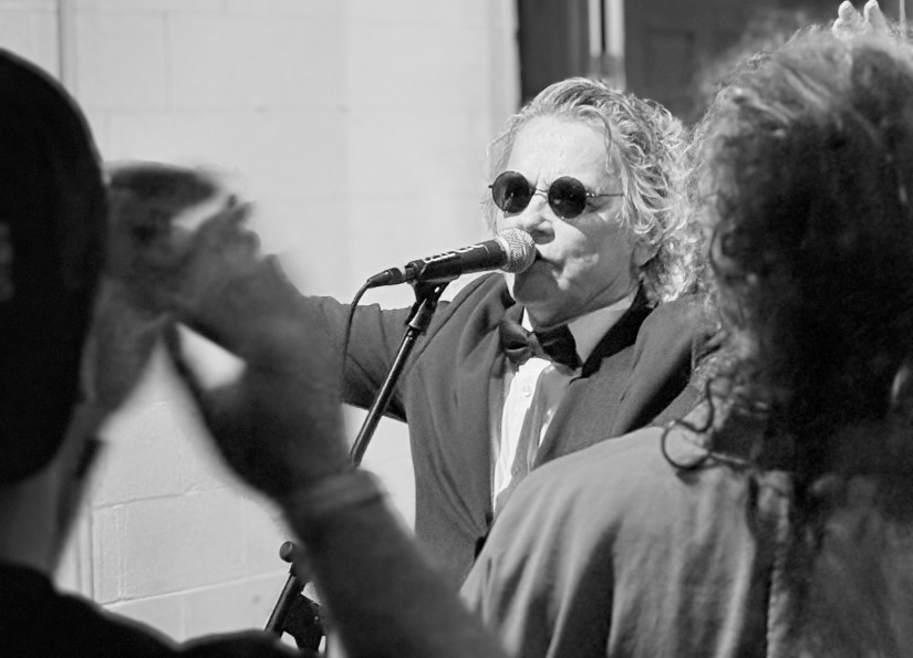 didjits perfom for fans attending midwest punkfest